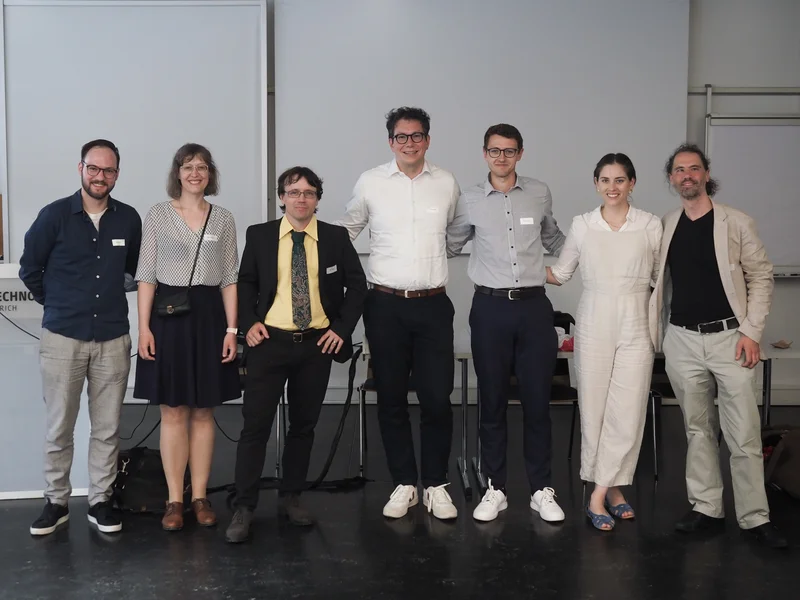 Foto von allen Speakerinnen und Speaker des Anlasses